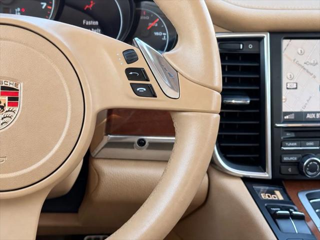 2012 Porsche Panamera 4