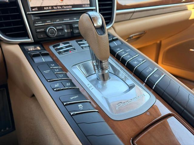 2012 Porsche Panamera 4