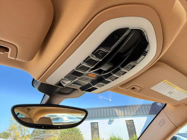 2012 Porsche Panamera 4
