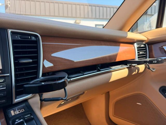 2012 Porsche Panamera 4