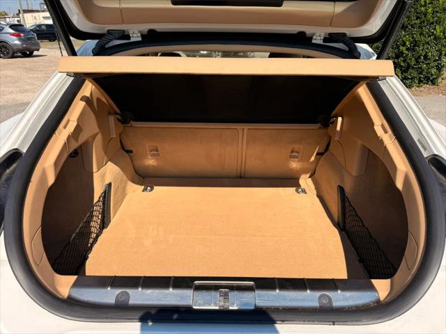 2012 Porsche Panamera 4