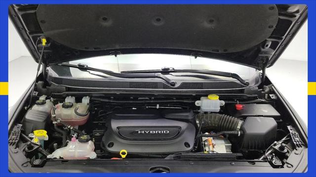 2023 Chrysler Pacifica Hybrid Touring L