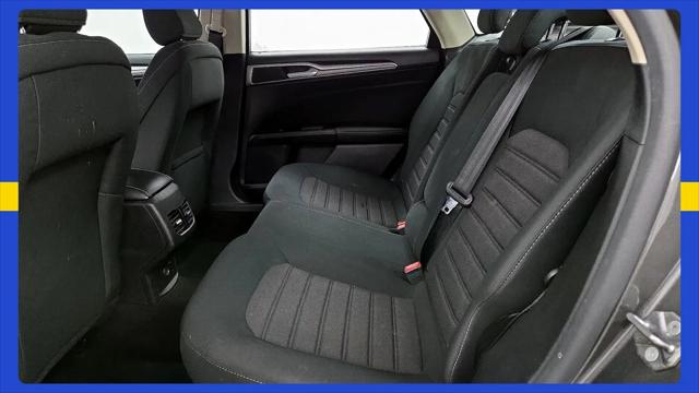 2020 Ford Fusion SE