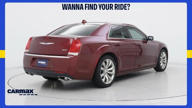 2021 Chrysler 300 Touring L