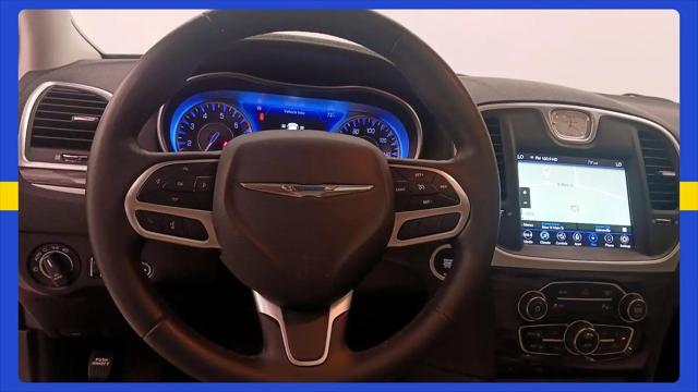 2021 Chrysler 300 Touring L
