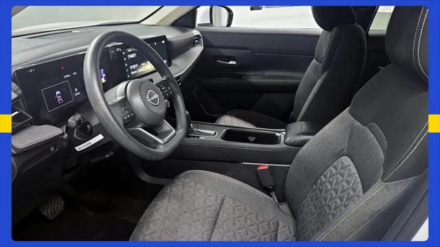 2025 Nissan Kicks SV FWD