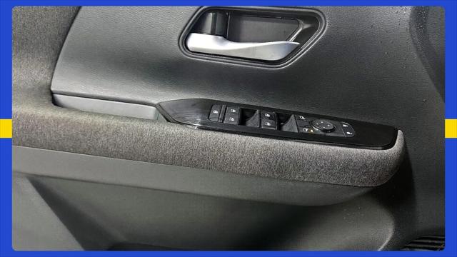 2025 Nissan Kicks SV FWD