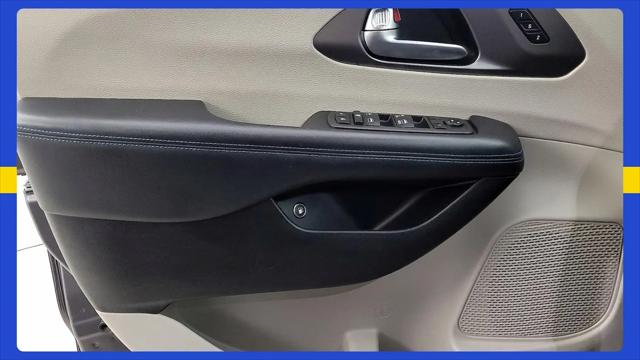 2021 Chrysler Pacifica Hybrid Touring L