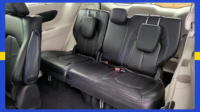 2021 Chrysler Pacifica Hybrid Touring L