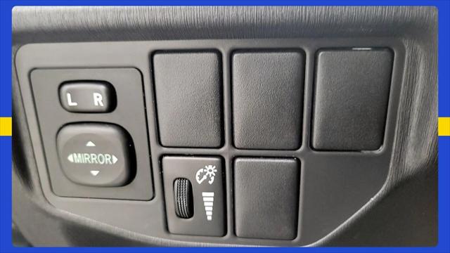 2015 Toyota Prius Three