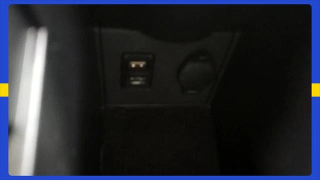 2015 Toyota Prius Three