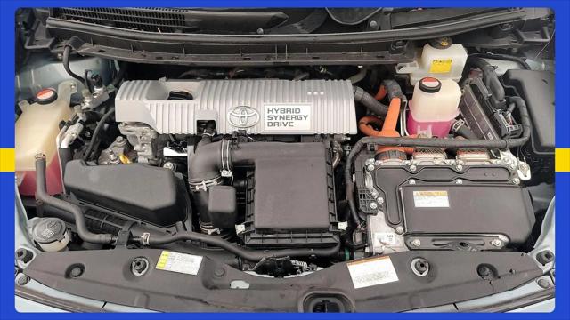 2015 Toyota Prius Three