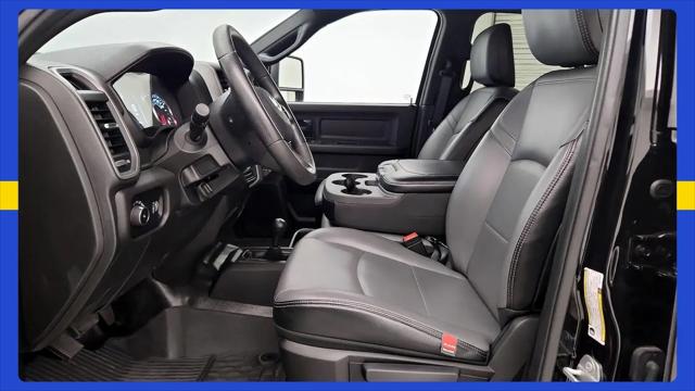 2024 Ram 3500 Tradesman Crew Cab 4x4 64 Box