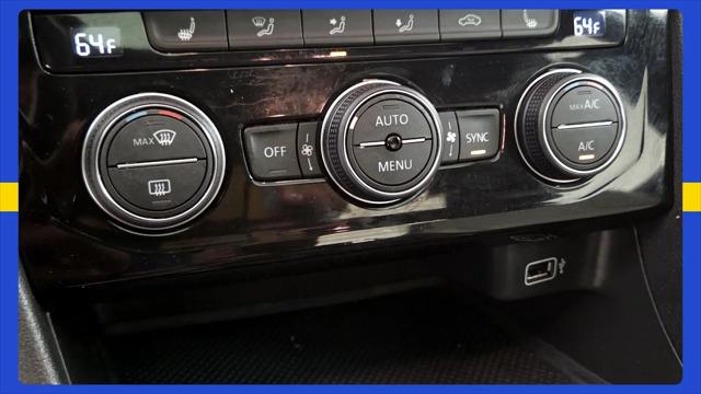 2019 Volkswagen Jetta 1.4T R-Line
