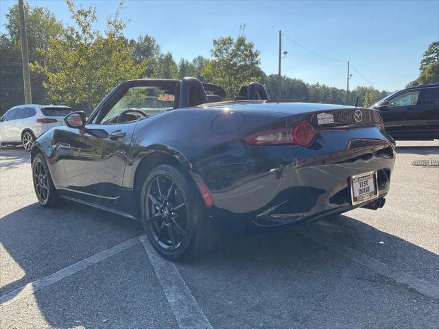2021 Mazda MX-5 Sport