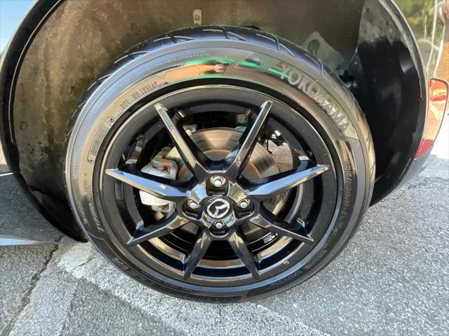 2021 Mazda MX-5 Sport