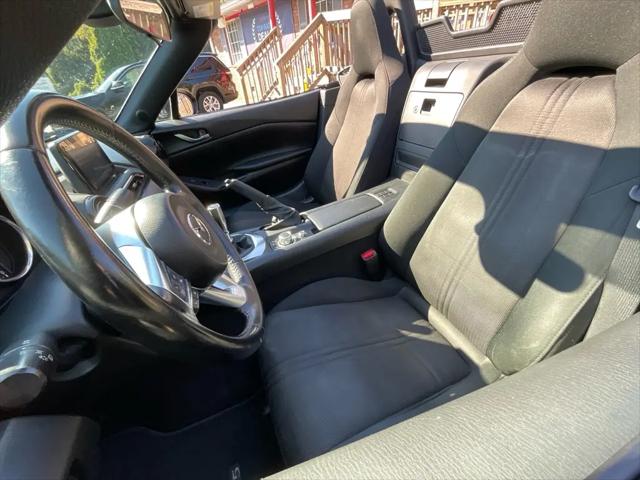 2021 Mazda MX-5 Sport
