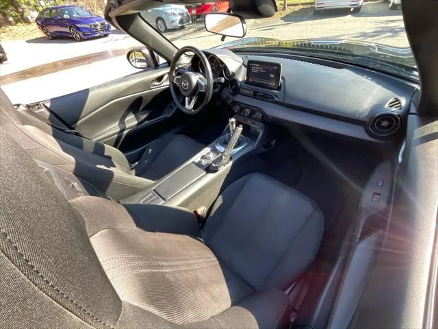 2021 Mazda MX-5 Sport
