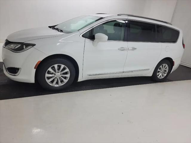 2019 Chrysler Pacifica Touring L
