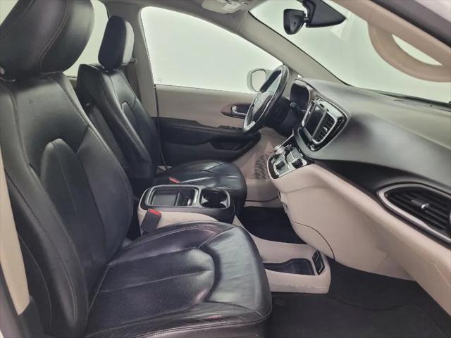2019 Chrysler Pacifica Touring L
