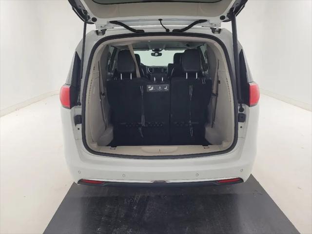 2019 Chrysler Pacifica Touring L