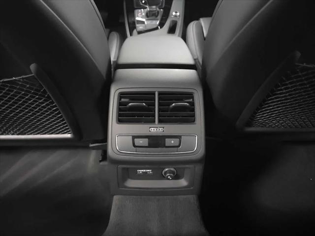 2024 Audi A4 Premium Plus 45 TFSI S line quattro S tronic