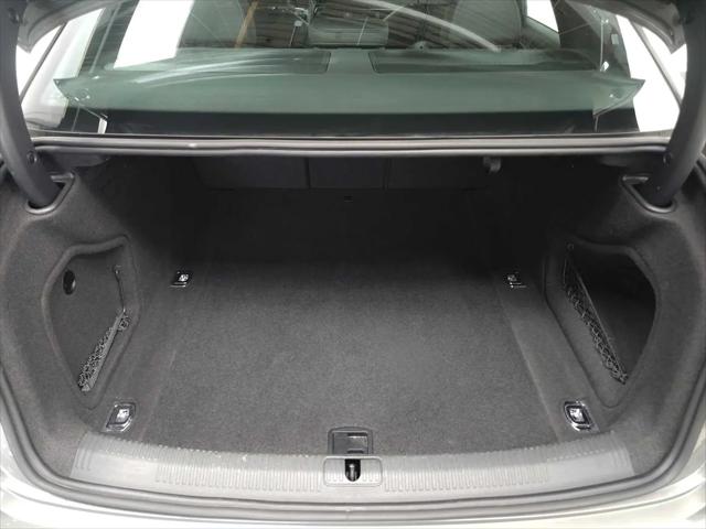 2024 Audi A4 Premium Plus 45 TFSI S line quattro S tronic