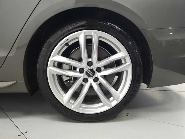 2024 Audi A4 Premium Plus 45 TFSI S line quattro S tronic