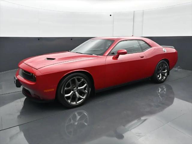 2015 Dodge Challenger SXT Plus
