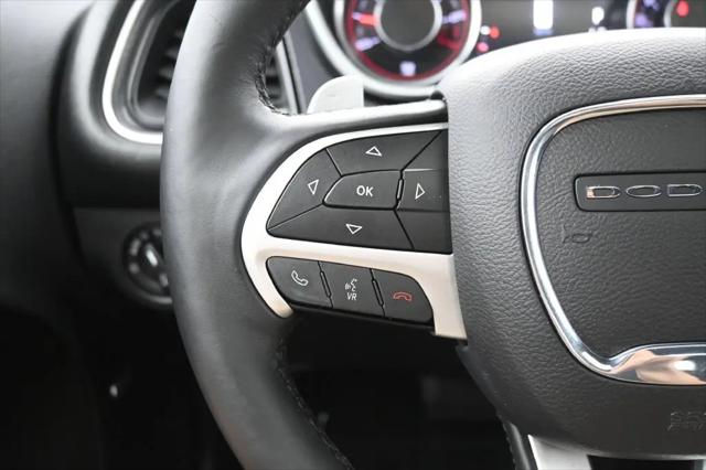 2015 Dodge Challenger SXT Plus