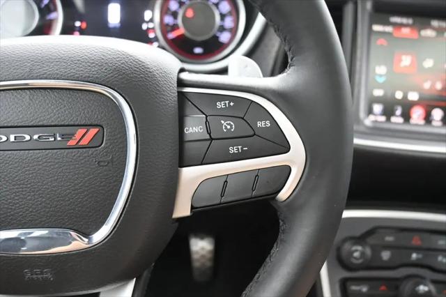 2015 Dodge Challenger SXT Plus