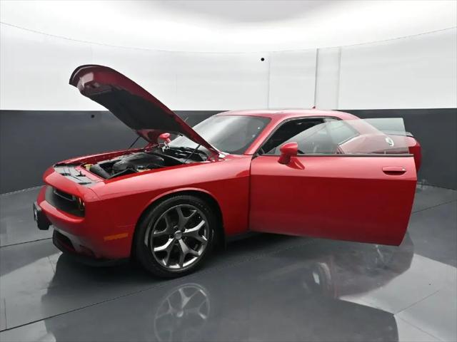 2015 Dodge Challenger SXT Plus