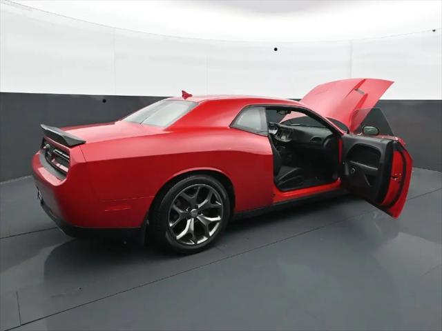 2015 Dodge Challenger SXT Plus