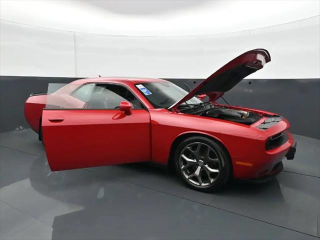 2015 Dodge Challenger SXT Plus