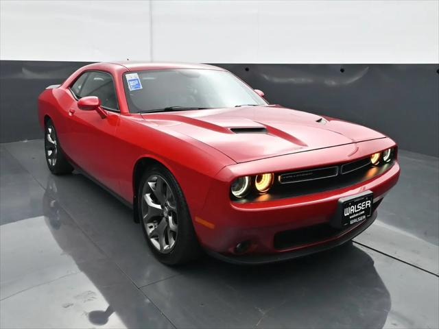 2015 Dodge Challenger SXT Plus