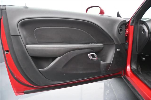 2015 Dodge Challenger SXT Plus