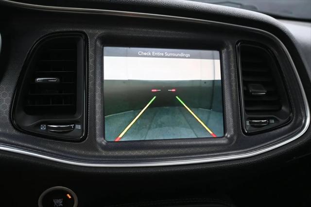 2015 Dodge Challenger SXT Plus