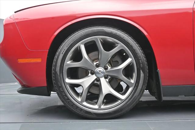 2015 Dodge Challenger SXT Plus