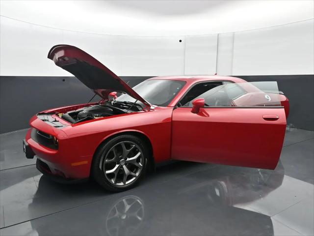 2015 Dodge Challenger SXT Plus