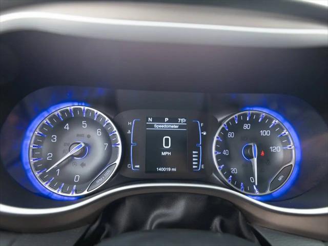 2017 Chrysler Pacifica Touring-L
