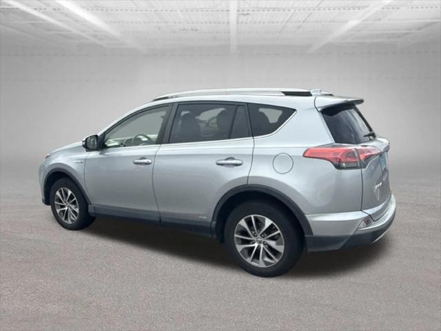2017 Toyota RAV4 Hybrid XLE
