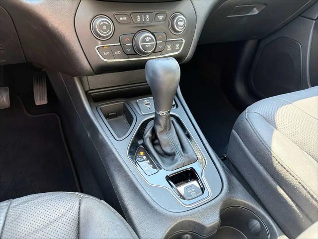 2020 Jeep Cherokee Limited FWD