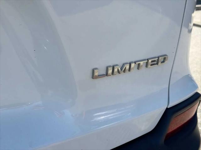 2020 Jeep Cherokee Limited FWD