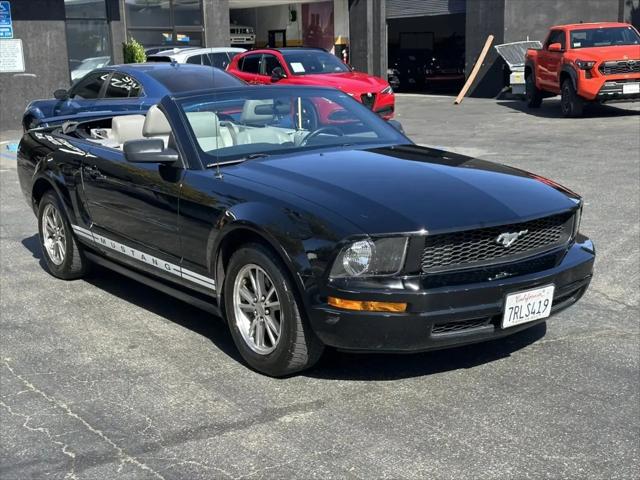 2005 Ford Mustang Premium