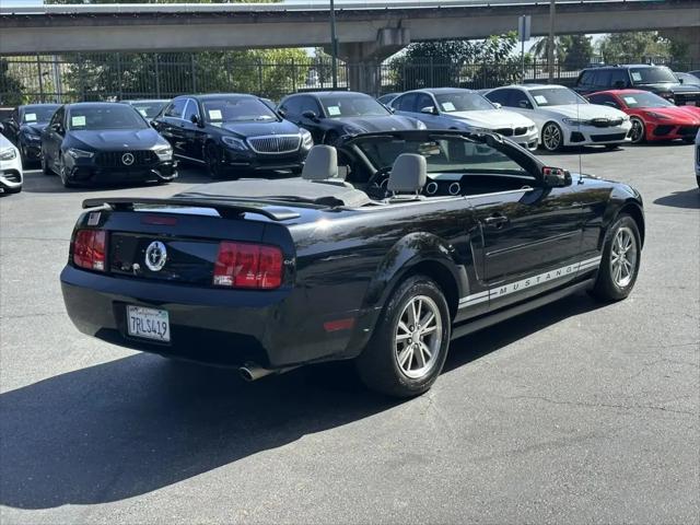 2005 Ford Mustang Premium