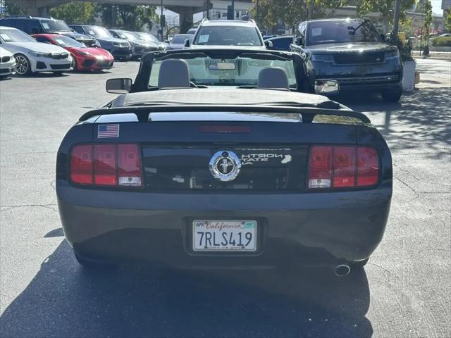 2005 Ford Mustang Premium