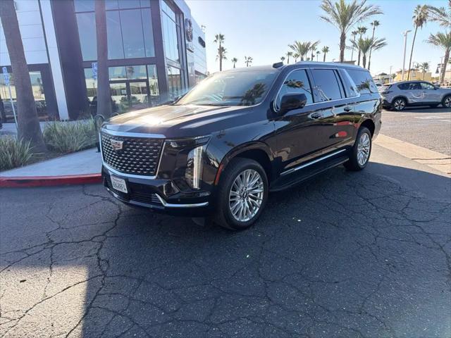 2025 Cadillac Escalade ESV Premium Luxury