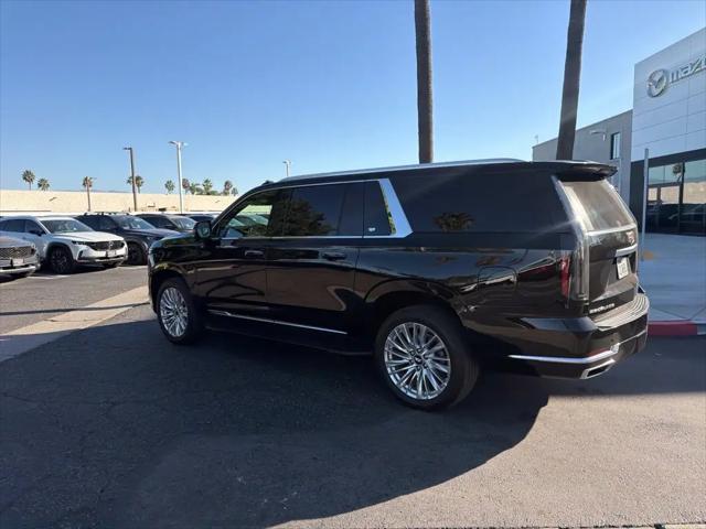 2025 Cadillac Escalade ESV Premium Luxury