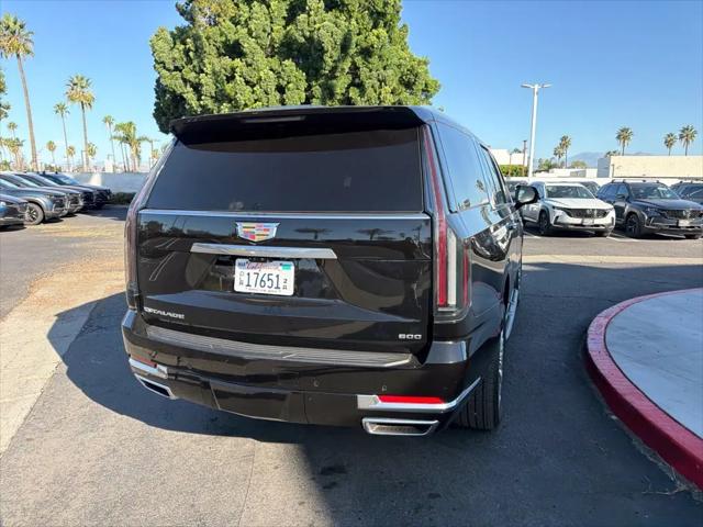2025 Cadillac Escalade ESV Premium Luxury
