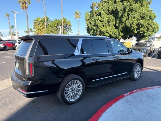 2025 Cadillac Escalade ESV Premium Luxury